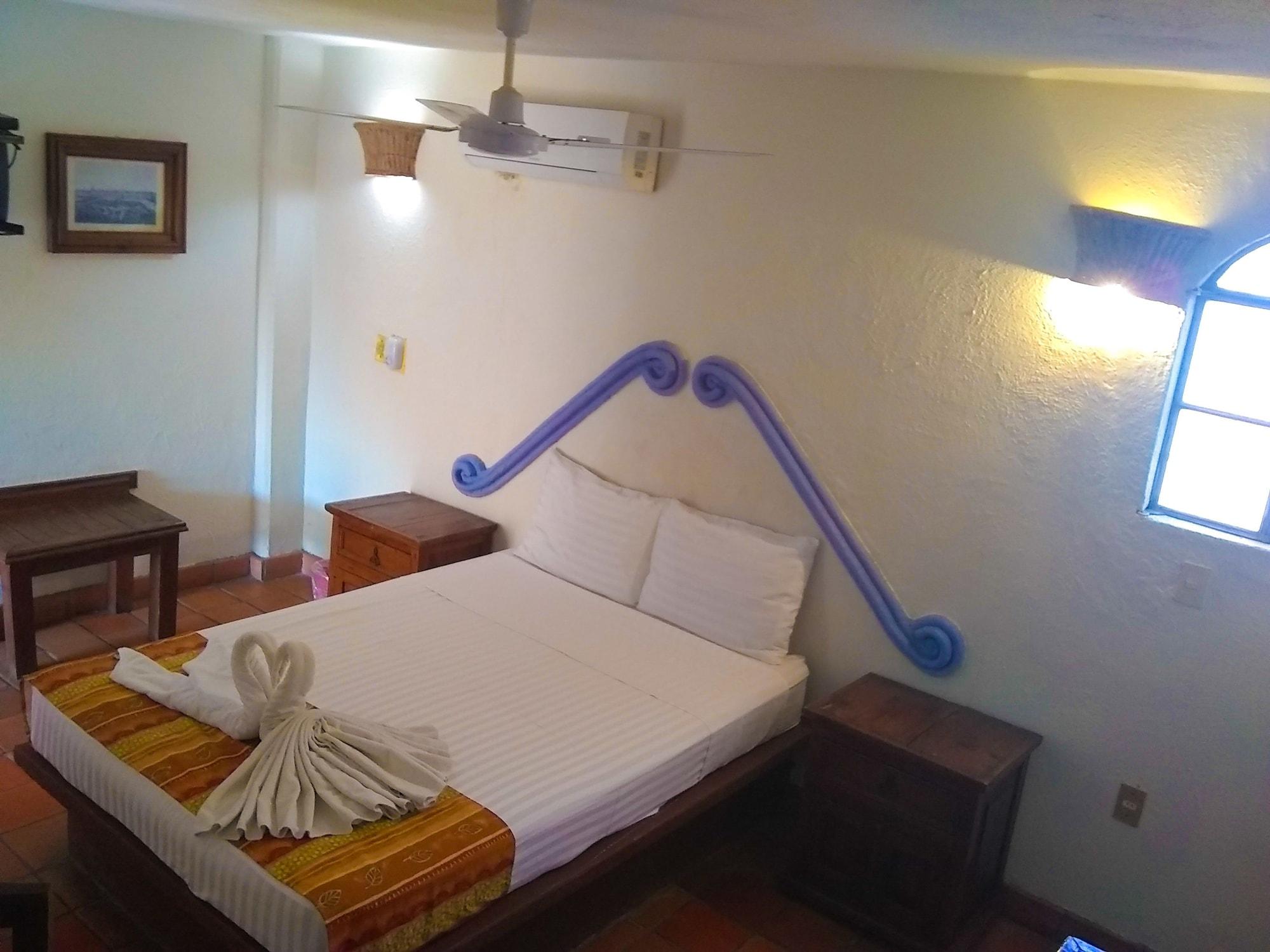 Casa Shaguiba Hotel Crucecita  Buitenkant foto