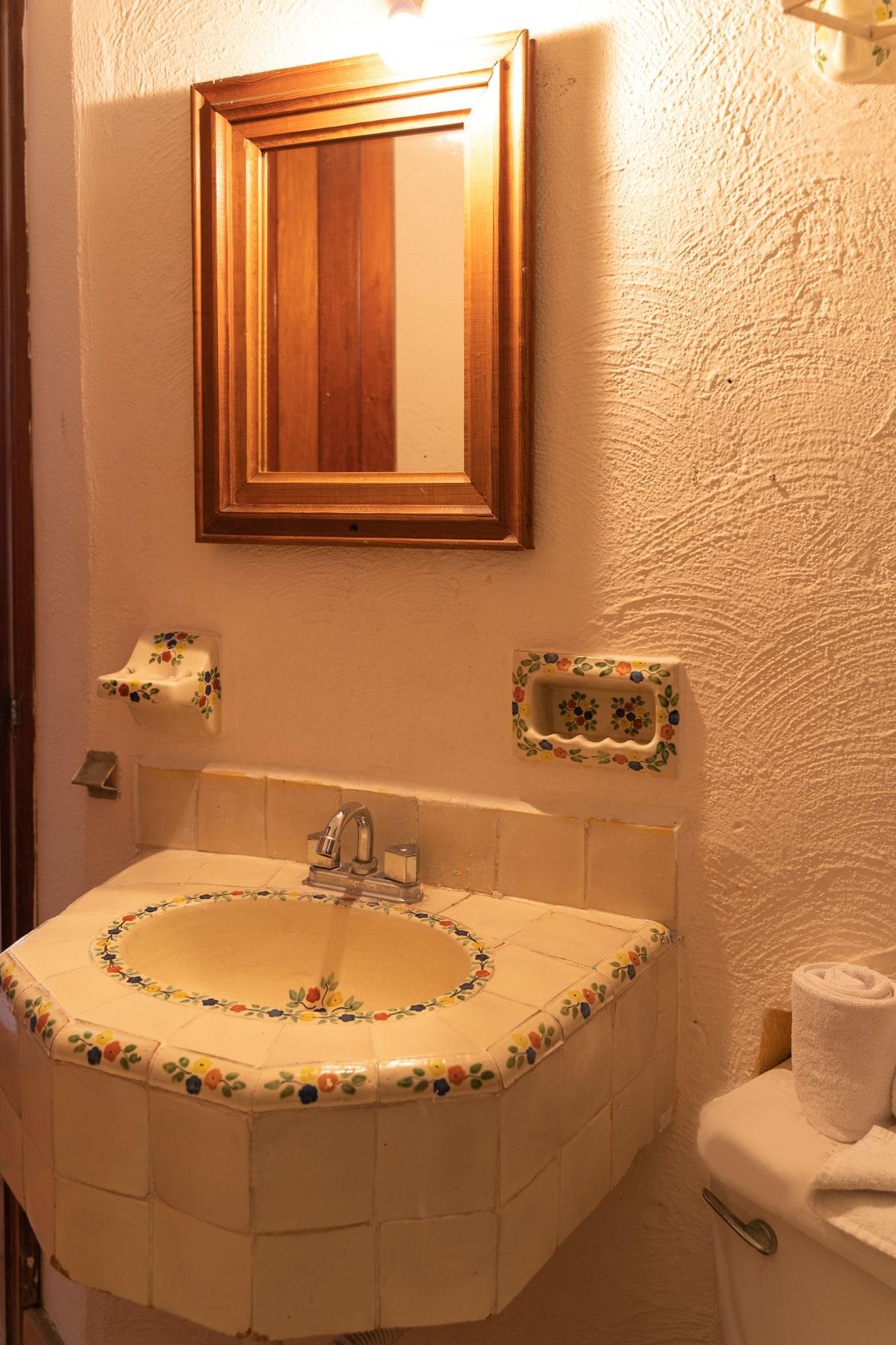 Casa Shaguiba Hotel Crucecita  Buitenkant foto