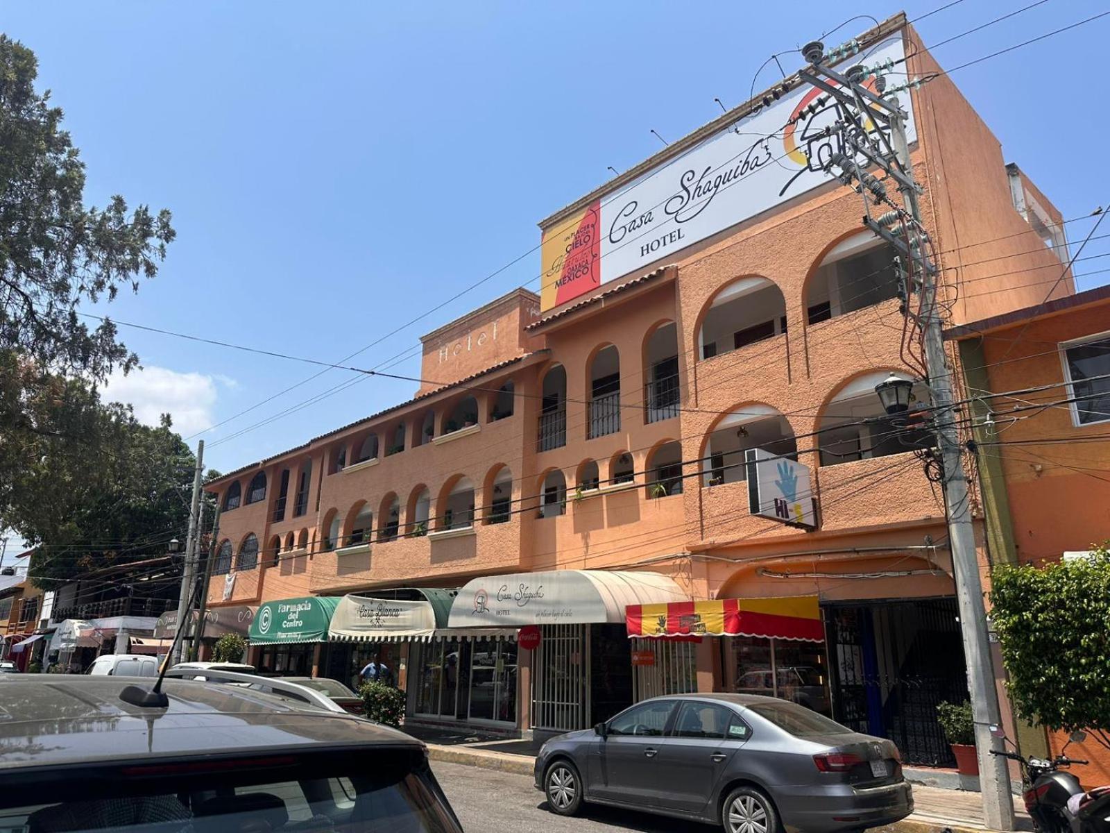 Casa Shaguiba Hotel Crucecita  Buitenkant foto
