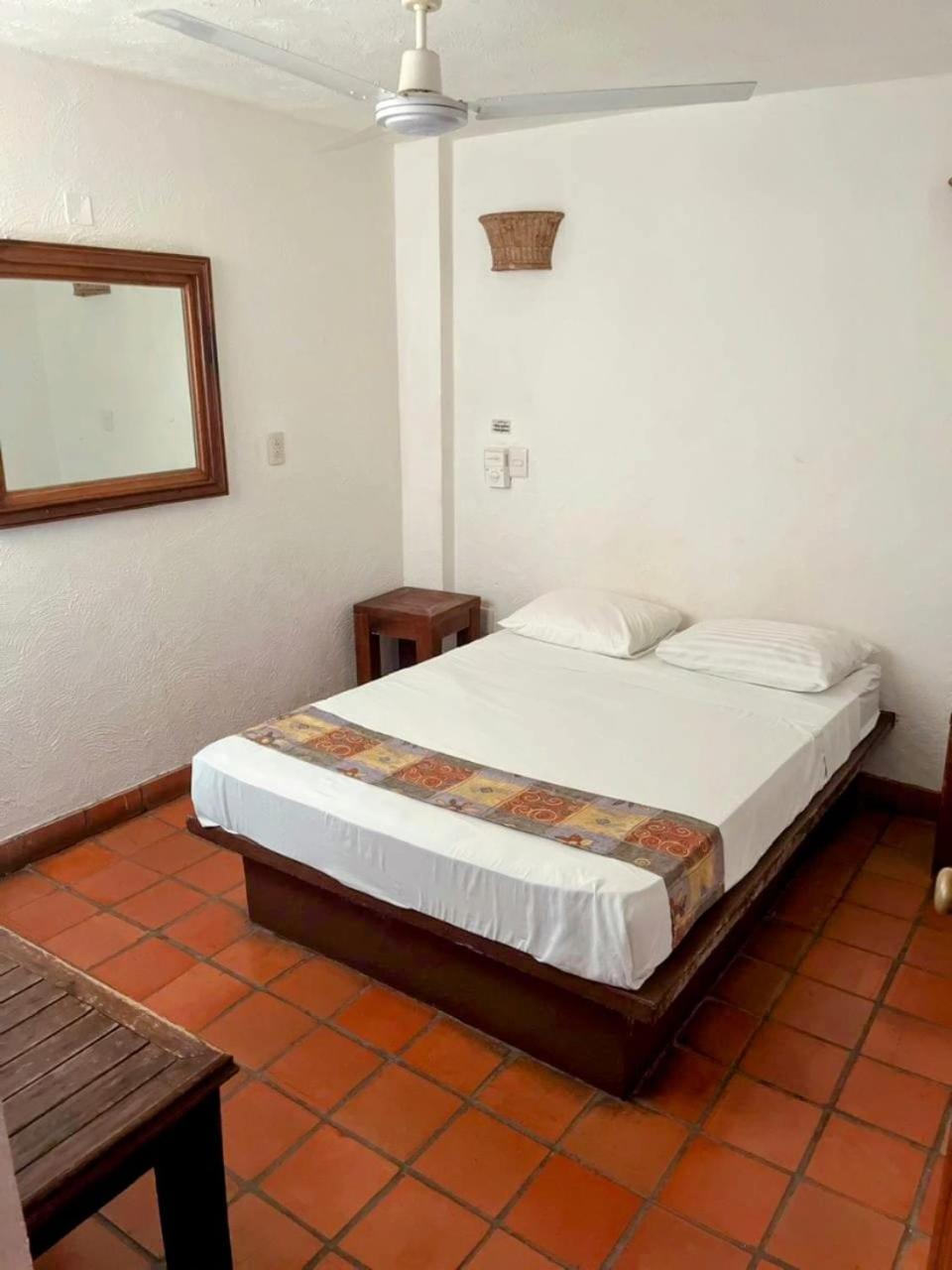 Casa Shaguiba Hotel Crucecita  Buitenkant foto