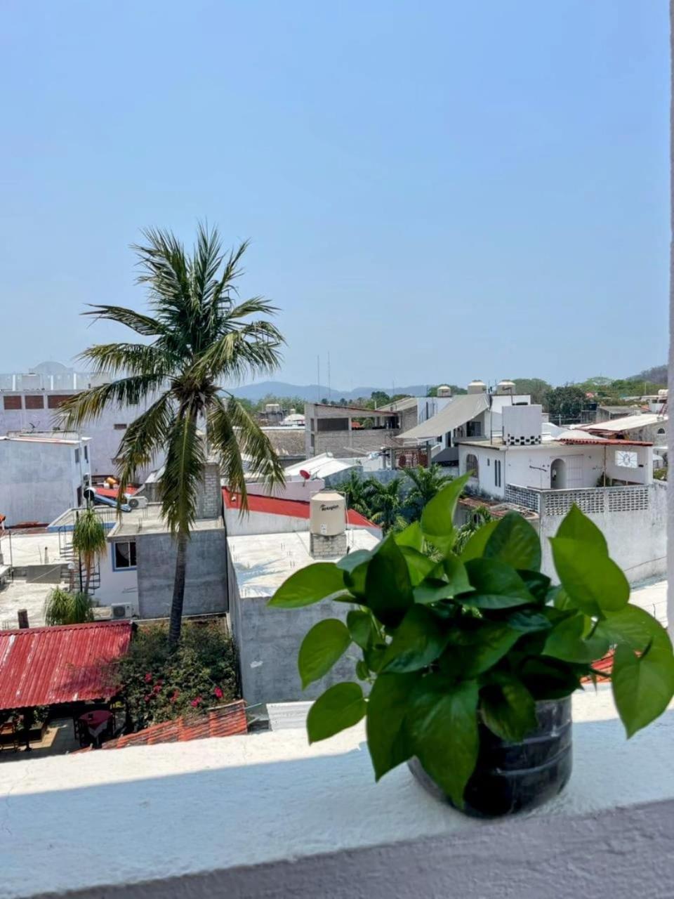 Casa Shaguiba Hotel Crucecita  Buitenkant foto