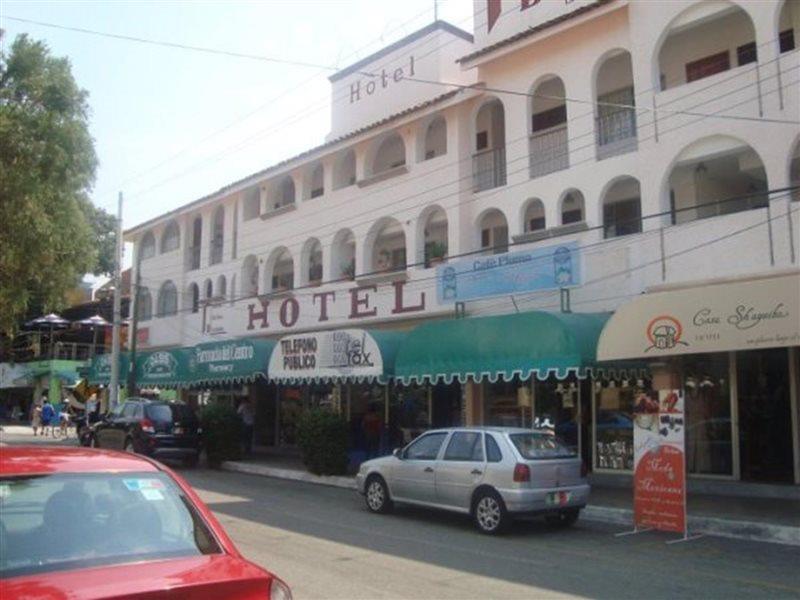 Casa Shaguiba Hotel Crucecita  Buitenkant foto