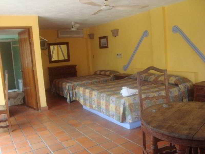 Casa Shaguiba Hotel Crucecita  Buitenkant foto