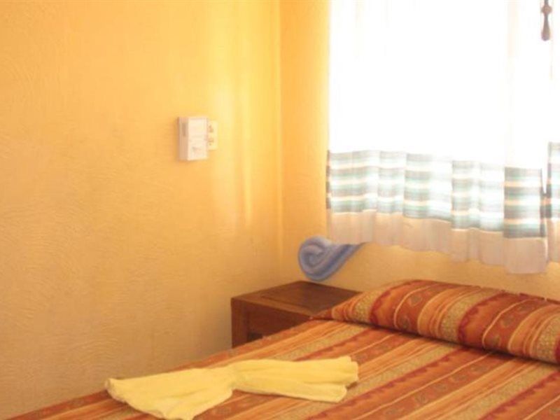 Casa Shaguiba Hotel Crucecita  Buitenkant foto